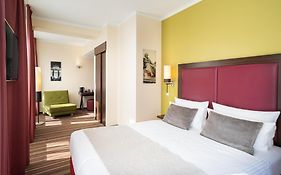 Leonardo Hotel  3*